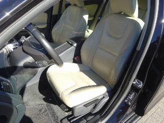 Volvo V-60 Momentum AWD Twin Engine, Leer 162kw Plug-in Hybride picture 10