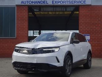 Schadeauto Opel Grandland Grandland Electric 157 kW GS 2025/6