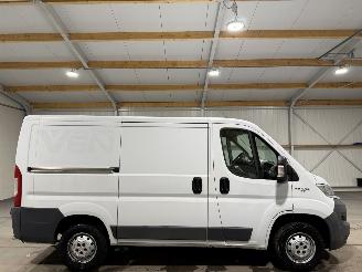 skadebil bedrijf Fiat Ducato 2.3MJ 96kW Clima Navi L1H1 2017/11