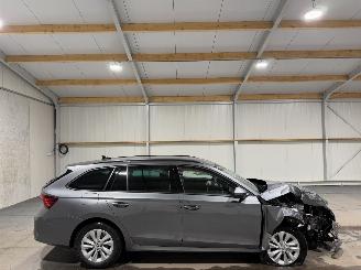 Auto incidentate Skoda Octavia 1.5TSI 85kW MHEV Business Edition 2024/10