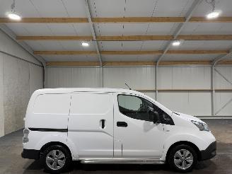 danneggiata veicoli commerciali Nissan E-NV200 80kW 24kWh Navigatie Stoel/Stuurverwarming 2014/11