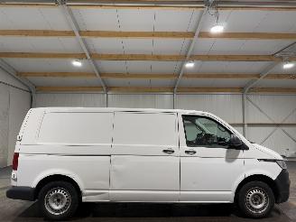 Vaurioauto  commercial vehicles Volkswagen Transporter Koelwagen 2.0TDI 81kW L2H1 Airco 25-BUSSEN 2020/9