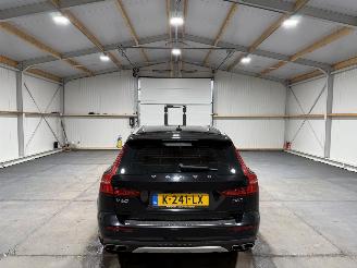 Volvo V-60 Cross Country 2.0 B5 184kW Automaat AWD Pro picture 7