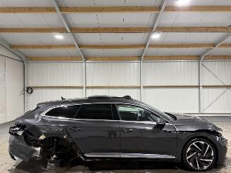 Auto incidentate Volkswagen Arteon 2.0TSI 140kW Automaat R-Line Pano Business+ Shooting Brake 2021/4