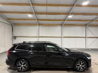 Auto incidentate Volvo V-60 2.0B3 120kW Automaat Essential 2022/7