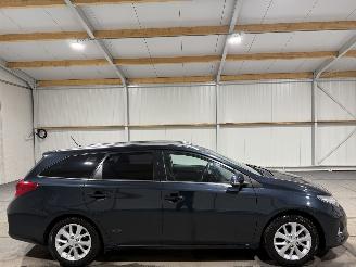 Auto incidentate Toyota Auris Touring Sports 1.6 97kW Clima Aspiration Camera 2014/9