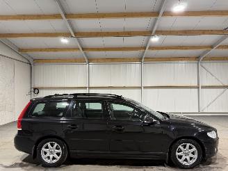 Coche accidentado Volvo V-70 2.0T4 140kW Automaat Inscription Edition Pano 2016/2