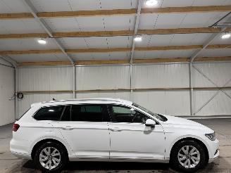 škoda osobní automobily Volkswagen Passat 1.6TDI 88kW Clima Connected Series 2017/2