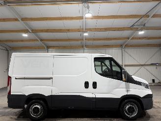  Iveco Daily 2.3D 93kW Airco Navi H1 300 2015/2