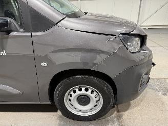 Peugeot e-Partner 50kWh 100kW Automaat picture 16
