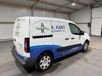 Peugeot Partner 1.6e-HDI 66kW Automaat XT Profit+ 2Tronic picture 5