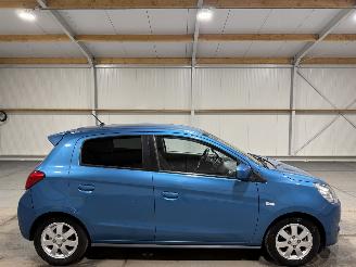 damaged passenger cars Mitsubishi Space-star 1.0 52kW Bright ECC 2015/1