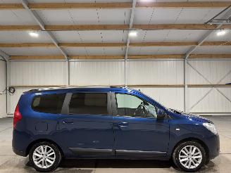 damaged passenger cars Dacia Lodgy 1.2TCe 85kW Laureate Airco 2018/6
