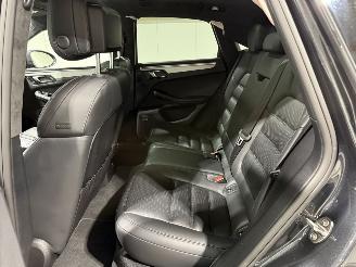 Porsche Macan 2.9 324kW Pano Turbo picture 37