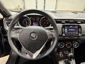 Alfa Romeo Giulietta 1.6JTDm 88kW Automaat Super picture 28