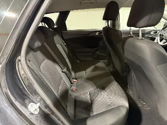 Kia Ceed 1.0T-GDi 88kW Dynamicline picture 30