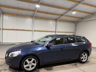 Volvo V-60 1.6 T3 110kW Airco Momentum picture 9