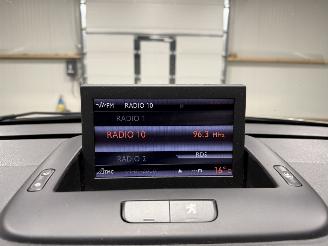 Peugeot 3008 1.6THP 115kW Panoramadak ST picture 15