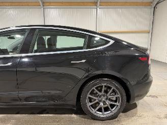 Tesla Model 3 60kWh Standard RWD 175kW picture 13