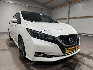 Nissan Leaf 40kWh N-Connecta 110kW Automaat picture 22