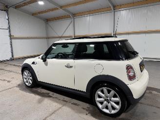 Mini Mini 1.6 72kW Pano Airco One Chili picture 11
