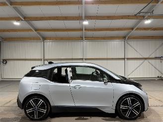 krockskadad bil auto BMW i3 33kWh Basis iPerformance 94Ah 2017/4