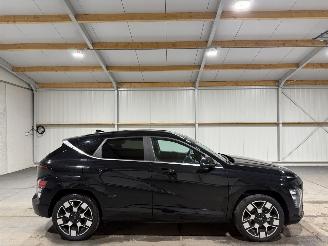 krockskadad bil auto Hyundai Kona 65.4kWh 160kW Premium 2024/8
