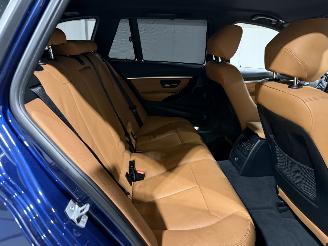 BMW 3-serie 320i 135kW Automaat Luxury Edition picture 25