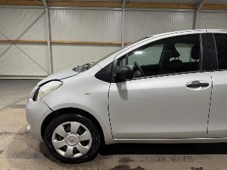 Toyota Yaris 1.0VVTi 51kW Airco Terra picture 13