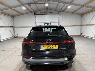 Audi E-tron 95kWh 55Quattro 300kW Advanced Pro Line S picture 7