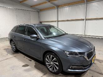 Skoda Octavia 1.5TSI 110kW Clima First Edition picture 2