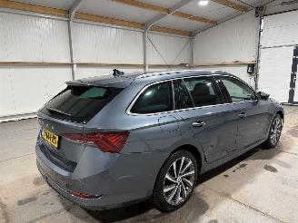 Skoda Octavia 1.5TSI 110kW Clima First Edition picture 5