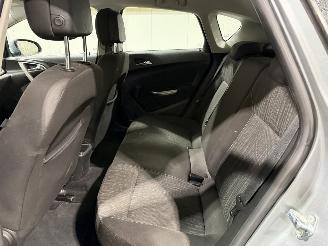 Opel Astra 1.4Turbo 103kW Edition picture 35