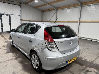 Hyundai I-30 1.4i 80kW i-Drive Drive Cool picture 12