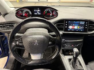 Peugeot 308 1.2PureTech 96kW Automaat Allure picture 31