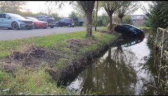 Volvo V-60 1.6T3 110kW Airco Ocean Race picture 13