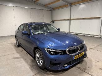 BMW 3-serie 318i 115kW Automaat Business Edition picture 3