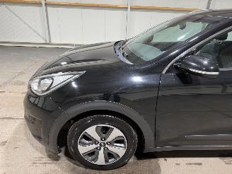Kia Niro 1.6GDI Hybrid 77kW Automaat First Edition picture 15