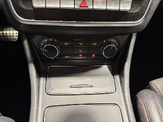 Mercedes Cla-klasse 200 115kW Automaat Clima Camera Navi Ambition picture 26