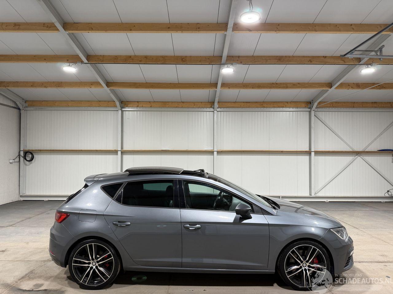 Seat Leon 2.0 TSI 221kW Automaat Pano CUPRA 300