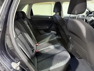 Volkswagen Polo 1.0TSI 70kW Automaat Highline picture 21