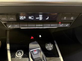 Audi Q4 35 Etron 55kWh 125kW Launch Edition Advanced picture 30