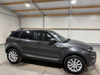 Land Rover Range Rover Evoque 2.0TD4 110kW  AWD   Automaat SE Dynamic picture 2