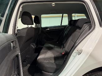 Volkswagen Golf 1.6TDI 85kW Airco Navi Comfortline picture 21