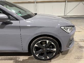 Cupra Leon 1.4e-Hybrid 110kW Automaat VZ Business picture 18