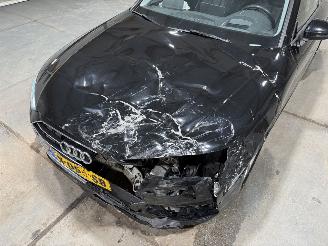 Audi A4 Avant 45 2.0TFSI 180kW Automaat Quattro Pano Launch Edition Sport picture 21