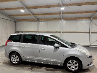 Peugeot 5008 1.6VTi 88kW Blue Lease 7Persoons picture 2
