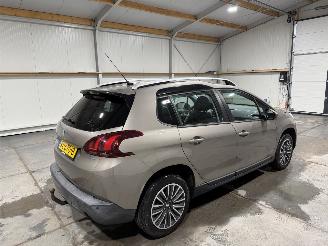 Peugeot 2008 1.2PureTech 60kW Automaat Blue Lion picture 5