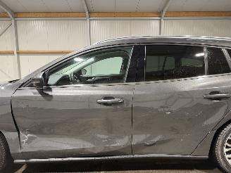 Ford Focus 1.5EcoBoost 110kW Active Business picture 32