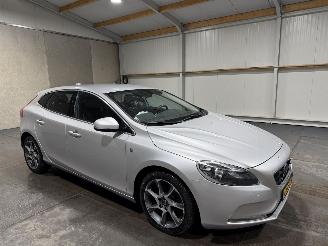 Volvo V-40 1.6T2 88kW Clima Summum picture 2